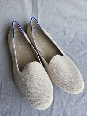 Rothy’s The Loafer in Ecru Cream Knit – Size 6